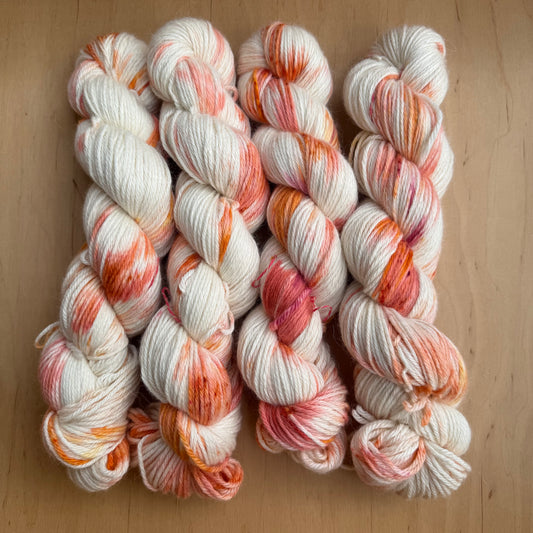Orange swirl - Alpaca, Silk, Cashmere DK