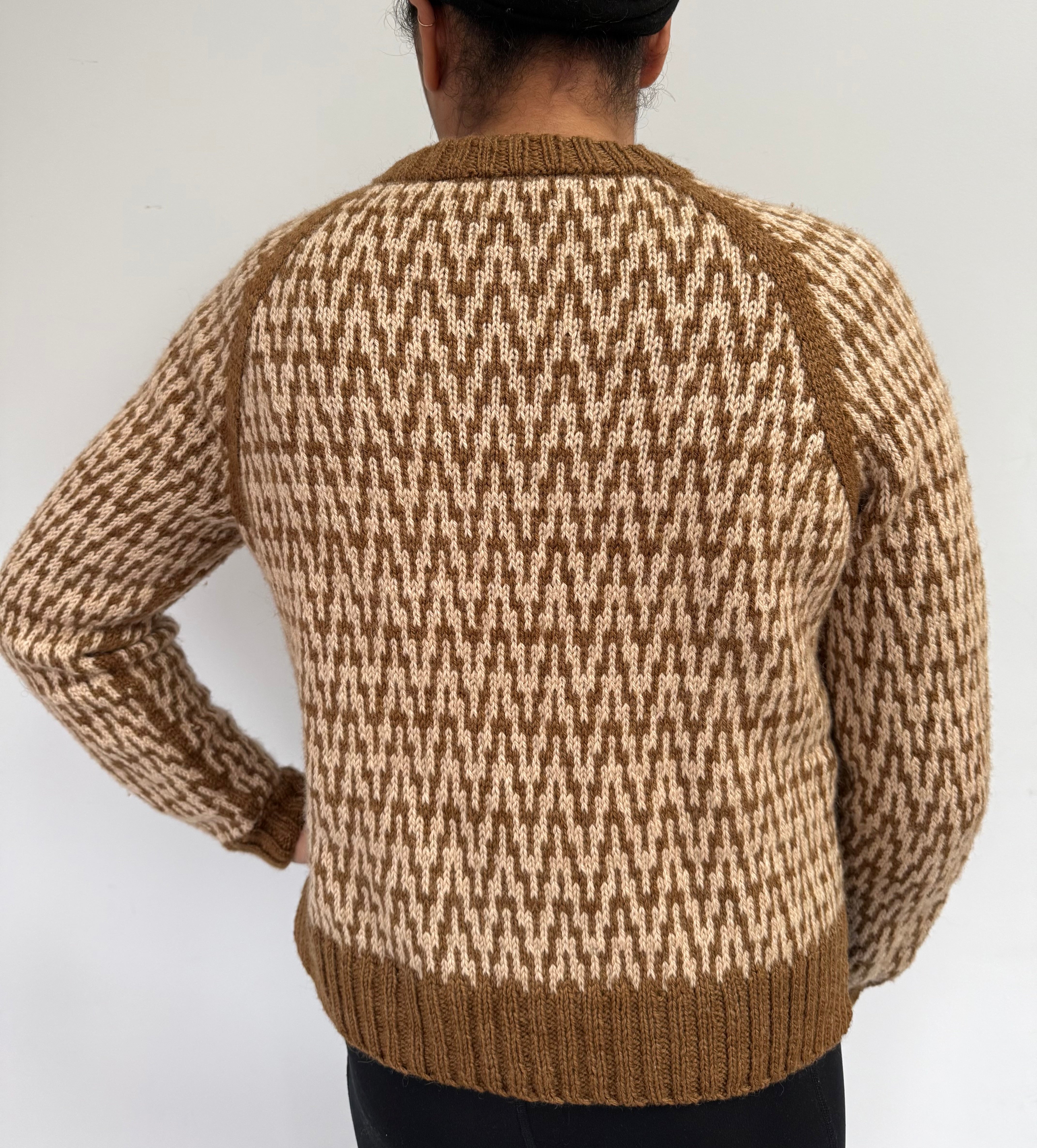 Nkyinkyim Sweater Pattern – Weku Yarn